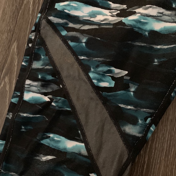 Mesh workout leggings - Picture 4 of 7